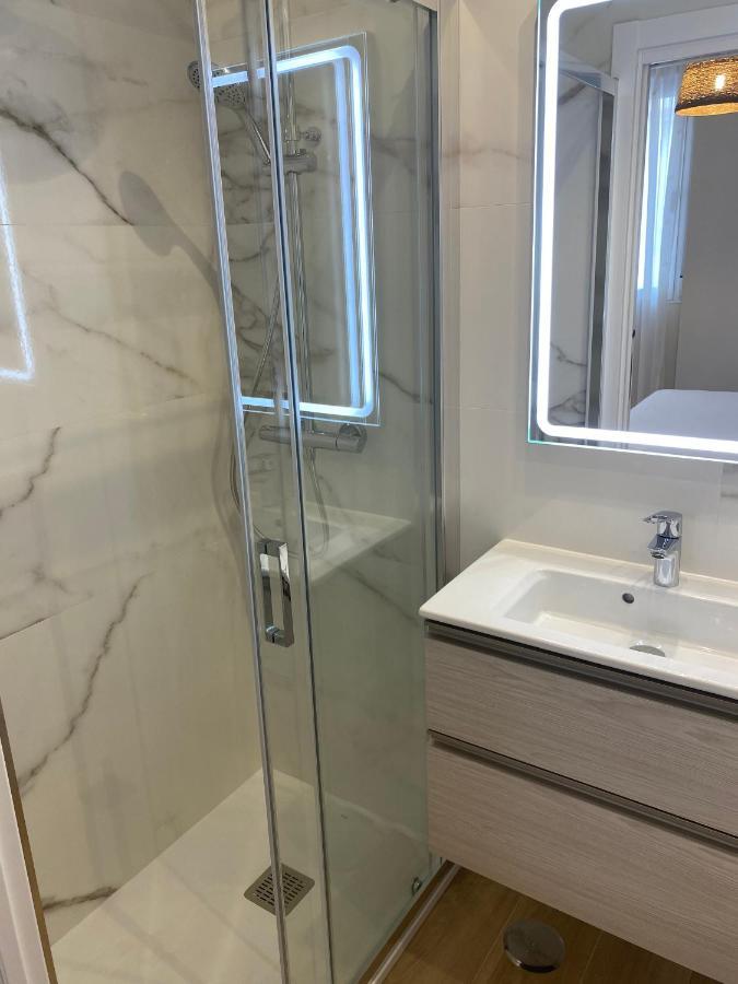 Moderno Bajo En Puerto De Sagunto Apartment Luaran gambar