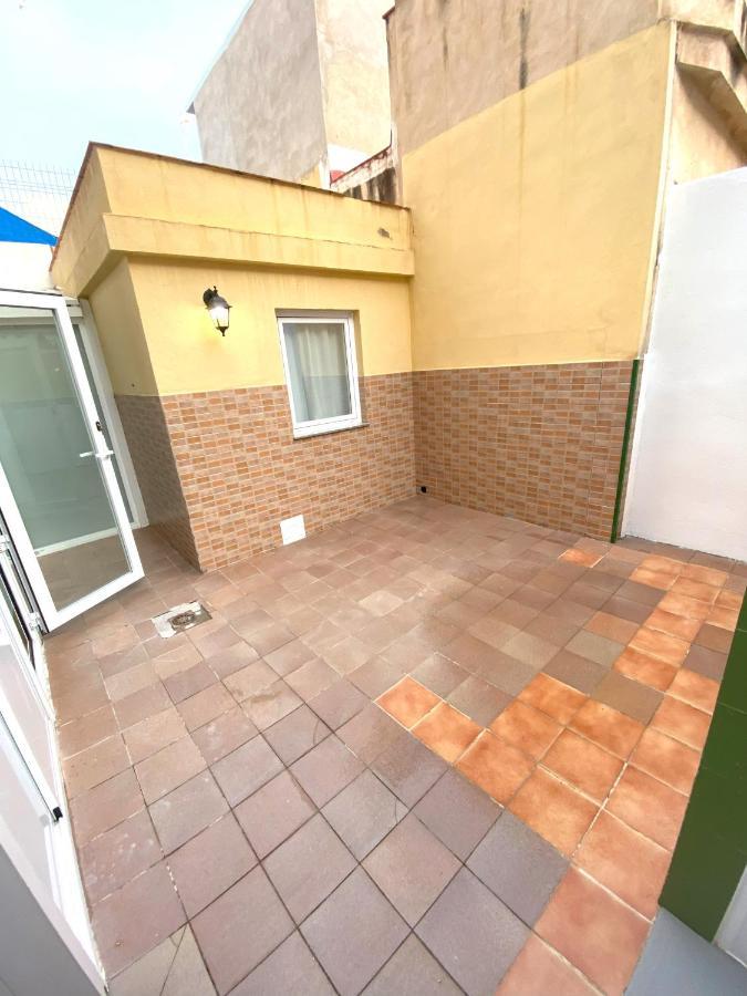 Moderno Bajo En Puerto De Sagunto Apartment Luaran gambar